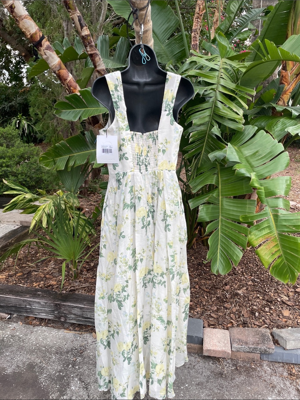 Maison armory daffodils and Lily’s corset dress - Picture 4 of 10